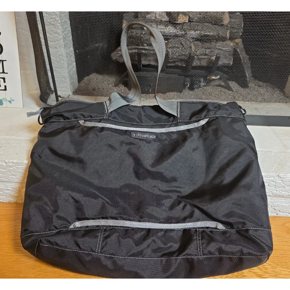 Timbuk2 M Nylon Laptop Messenger Tote Black Gray Briefcase Crossbody Work Travel